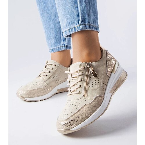 D/CEO White trainers Justar Cene
