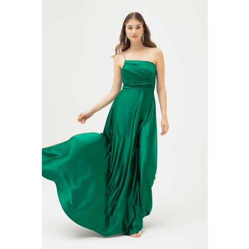 Lafaba Women's Emerald Green Stone Strap Flared Cut Long Satin Evening Dress Cene