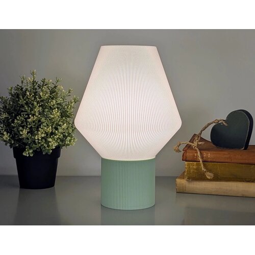  Inversis Stolna Lampa V2 Slike