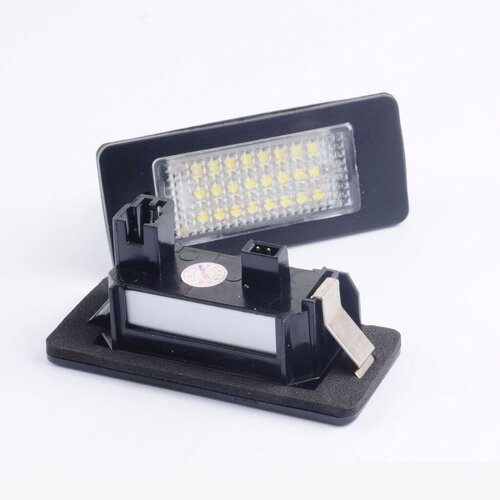 Oem Led osvetljenje za zadnje tablice VW Golf 2010+ / Passat / Sharan / Touran / Touareg 2011+ Cene