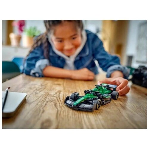 Lego Speed Champions Aston Martin Aramco F1 AMR24 77245 Cene