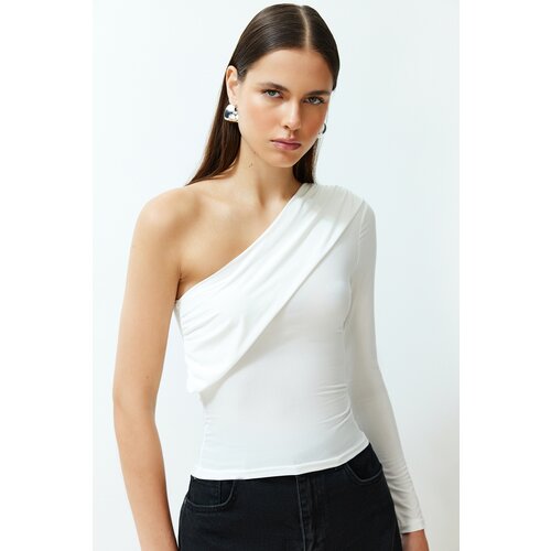 Trendyol White Asymmetric Sleeve Fitted Stretch Knitted Blouse Slike