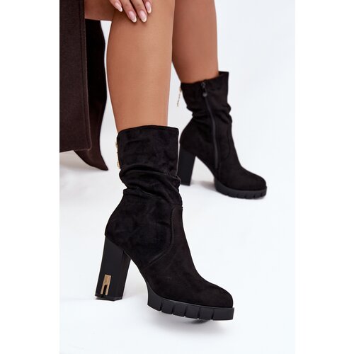 Boto Insulated Women's Ankle Boots on Heel with Gold Lock and Wrinkling Black Briannae Cene