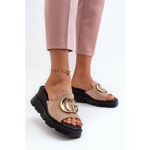 Kesi Women's wedge and platform eco-wedge suede slippers with gold trimmings, beige Iaria Slike