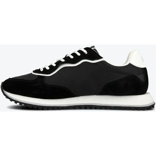 Sergio Tacchini Patike serve M Cene