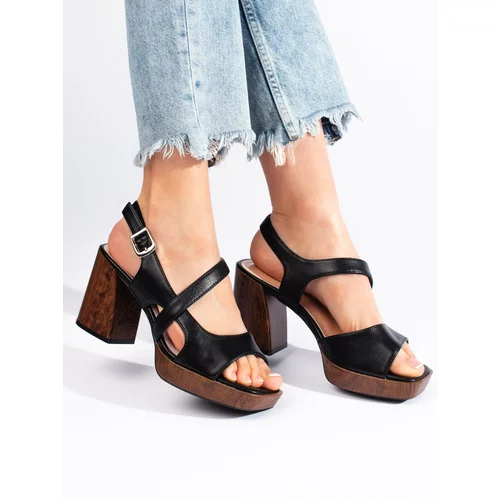SERGIO LEONE Black sandals with a wide heel by