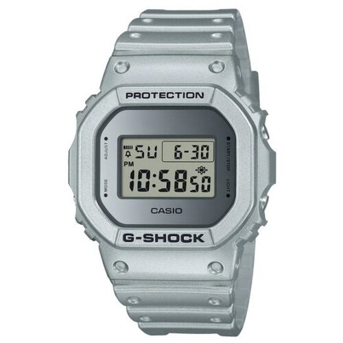 Casio g-shock muški sat ( DW-5600FF-8 ) Slike
