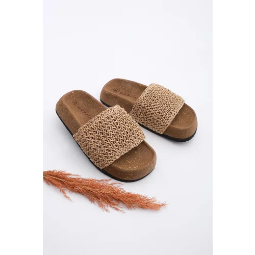 Marjin Women's Hand Knitted Mushroom Pattern Sole Straw Daily Slippers Elesya Natural Straw