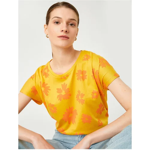 Koton Floral Printed T-Shirt Crew Neck Short Sleeved