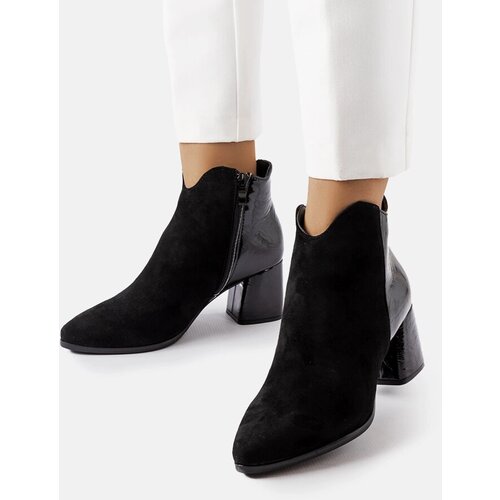 Gemre Black insulated eco suede ankle boots Riia Cene