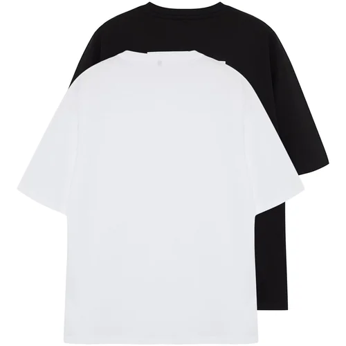 Trendyol 2-Pack Black and White Oversize/Wide-Fit T-shirt