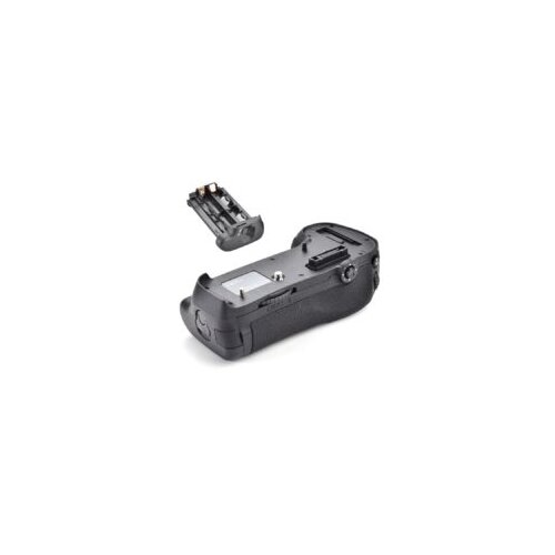 Nikon MB-D12 Multi-Power Battery Pack (D800) Slike