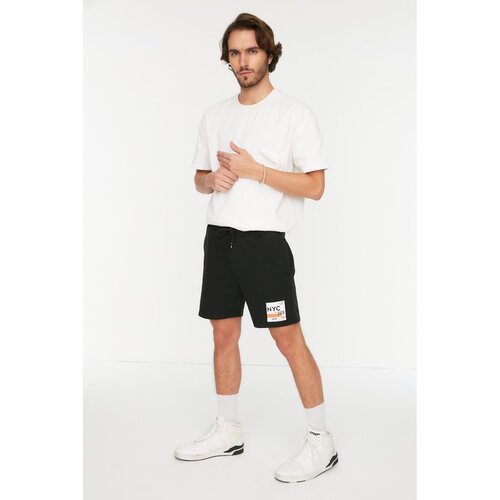 Trendyol Black Men Regular Fit Printed Shorts &amp;amp; Bermuda Slike