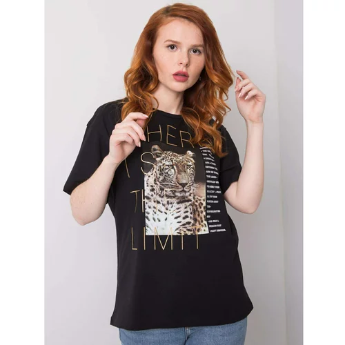 Fashion Hunters Black T-shirt with an animal print