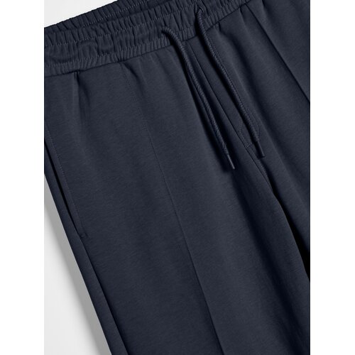 Sinsay Tapered fit hlače Slike