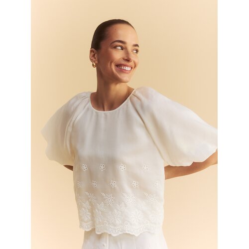 Reserved Bluza s liocelom - bijela Cene