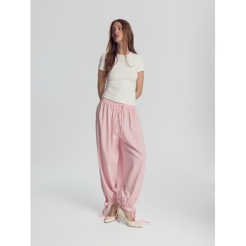Reserved LADIES` TROUSERS - pastelnoružičasto Cene
