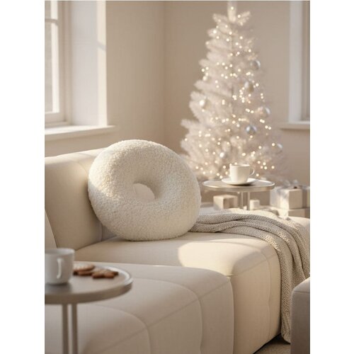 Sinsay Dekorativni jastučić donut s teddy zavr&amp;scaron;nom obradom Slike