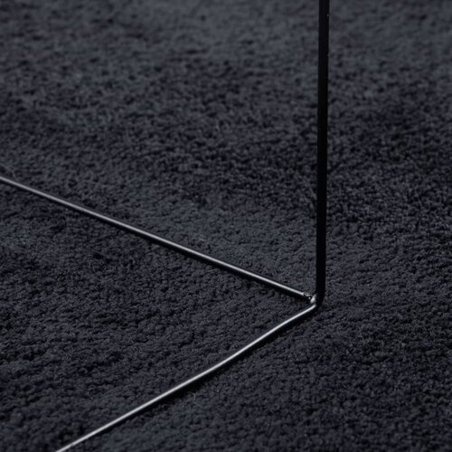  Tepih OVIEDO kratkih vlakana crni 140 x 200 cm Slike