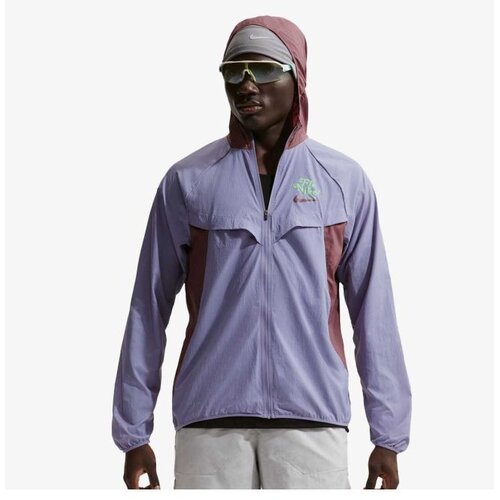Nike m nk uv rpl fly strde jkt Cene