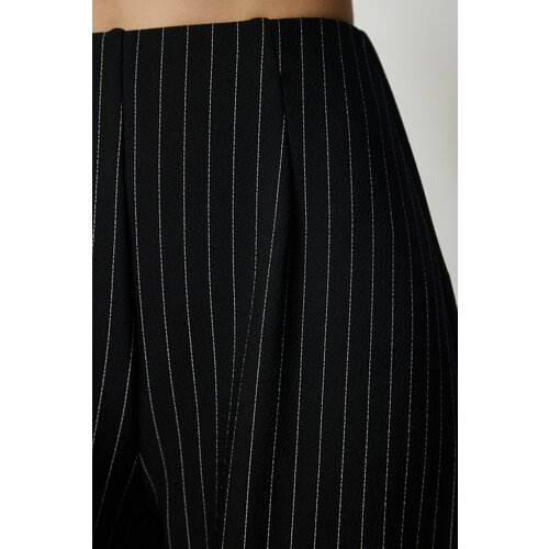  Women's Black Casual Striped Baggy Pants Cene
