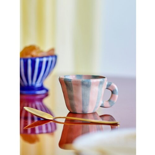 Bloomingville Svetlo zelena/svetlo rožnata keramična skodelica za espresso 110 ml Nini &amp;ndash; Slike