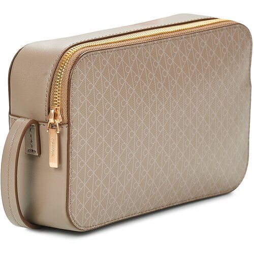 Calvin Klein Jeans Torbe za čez ramo EMBLEM AOP ELONGATED CAMERA BAG Bež Slike