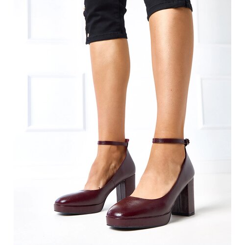  Burgundy Patent Leather Pumps on a Chunky Heel Batuma Slike