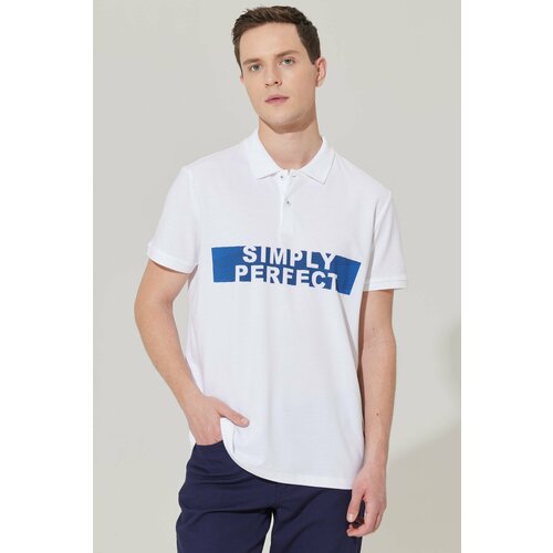 AC&Co / Altınyıldız Classics Men's White Standard Fit Normal Cut Polo Neck 100% Cotton T-Shirt with the slogan printed. Slike
