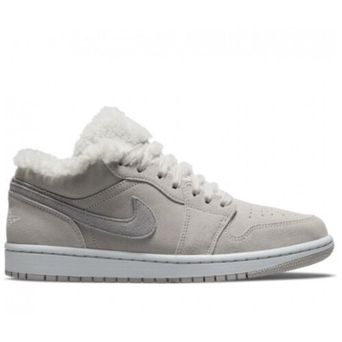 Nike Wmns air jordan 1 low se v2 Cene