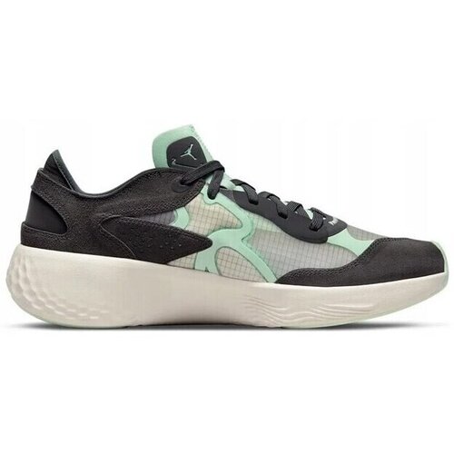 Nike Nizke superge Jordan Delta 3 Low pisana Cene