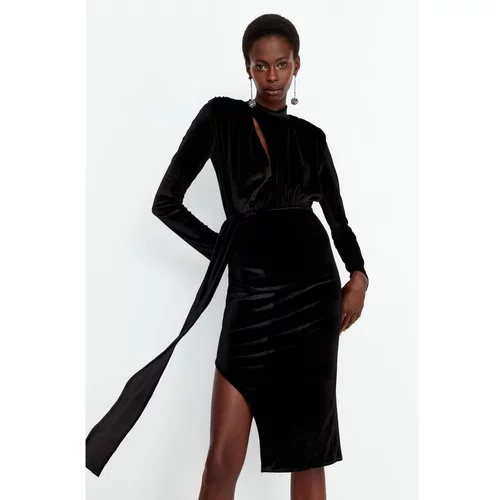 Trendyol Black Draped Detailed Velvet Dress