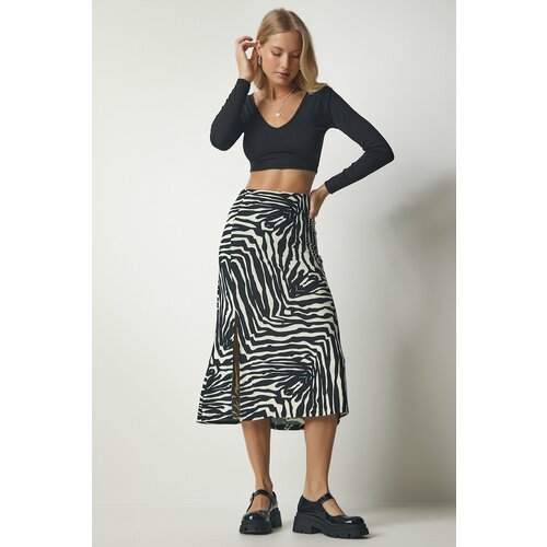 Happiness İstanbul Women's Black Cream Patterned Viscose Skirt with a Slit Slike