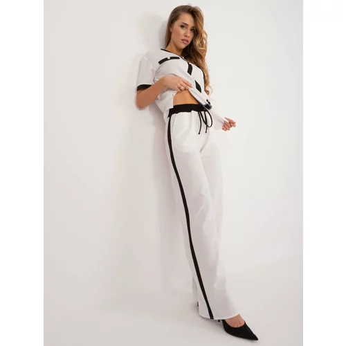 Fashion Hunters Women's fabric trousers Ecru with stripes