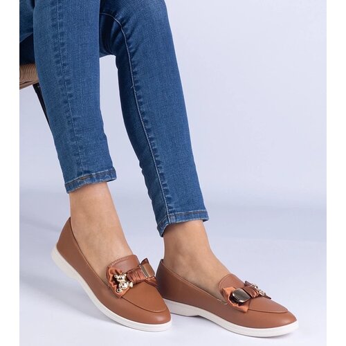 D/CEO marka niezdefiniowana Brown loafers decorated with a bow and a gold teddy bear Nensi Slike