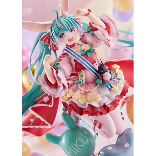Square Enix HATSUNE MIKU 1/7 SCALE FIGURE - BIRTHDAY 2021 (PRETTY RABBIT VER.) BY SPIRITALE Slike