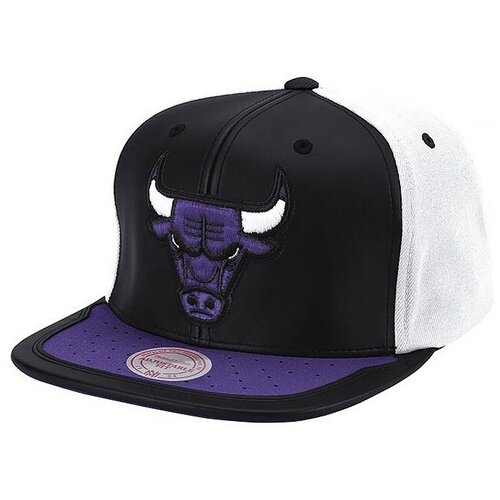 Mitchell And Ness Kape s šiltom Chicago Bulls pisana Cene