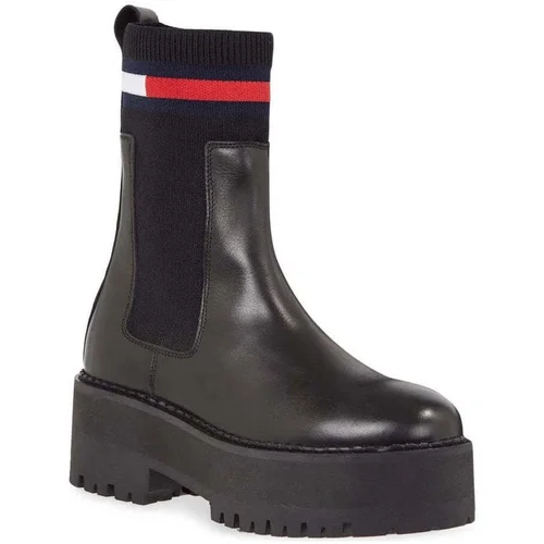 Tommy Jeans - Crna