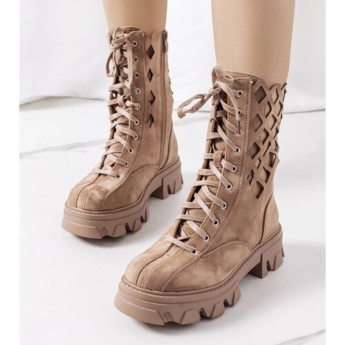 D/CEO Beige boots Huff Slike