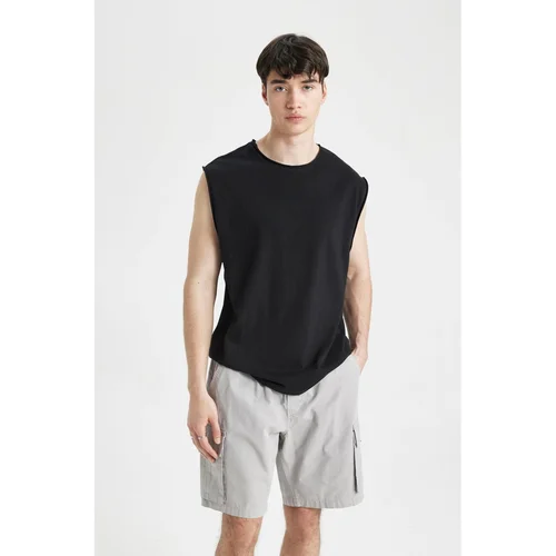 Defacto Boxy Fit Crew Neck Undershirt