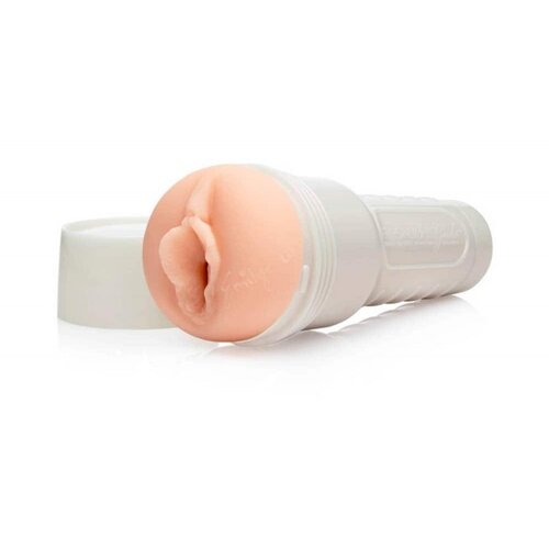 Fleshlight Girls Emily Willis Squirt Cene