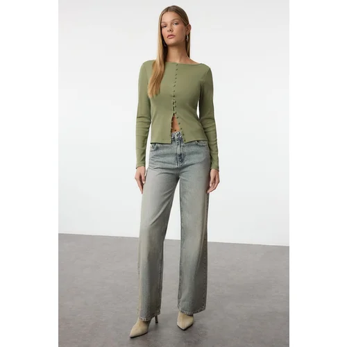 Trendyol Khaki Button Detailed Crew Neck Ribbed Flexible Regular Length Knitted Blouse