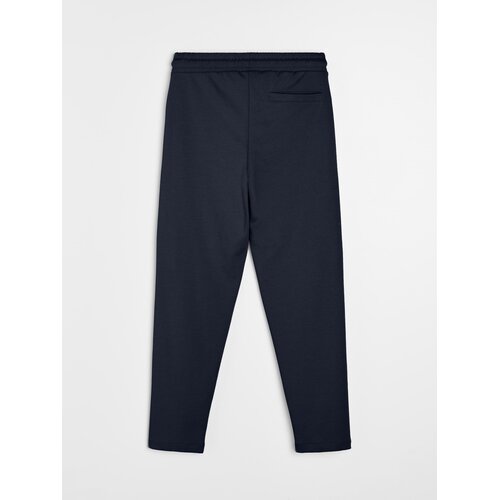 Sinsay Tapered fit hlače Slike
