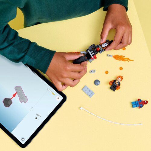Lego super heroes - spajdermen protiv duha rajdera na motociklu (76335) Slike