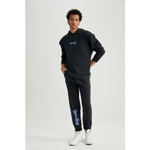 Defacto Regular Fit Rick and Morty Licensed With Pockets Sweatpants
