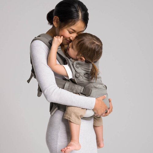 Nuna ergonomska nosiljka cudl&amp;trade; clik front and back fog Slike