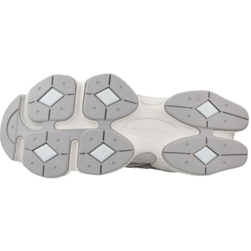 New Balance Sneakers 9060 Grey EUR 36 Slike