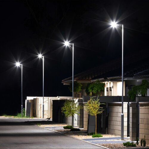  LED solarna ulična lampa VIA 50W/5000 mAh 3,2V 6000K IP65 + daljinski upravljač Slike
