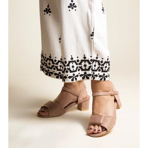 Gemre Dark beige low block heel sandals Frederica Cene