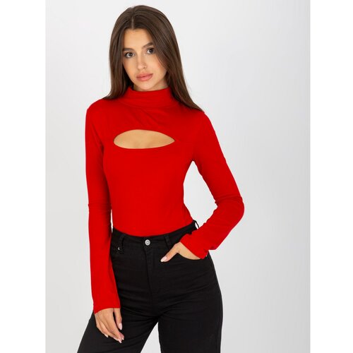 Fashion Hunters Basic red blouse with turtleneck and a cut-out Cene